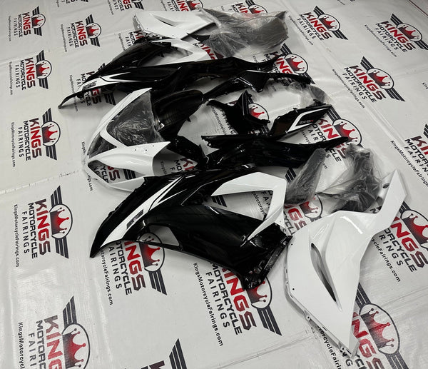 Kawasaki ZX6R 636 Fairings (20132018) Black, White Kings