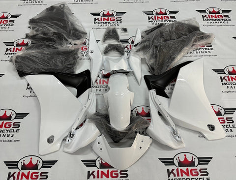 Honda CBR125R Fairing kit (2011-2016) White Gloss, Matte Black at KingsMotorcycleFairings.com