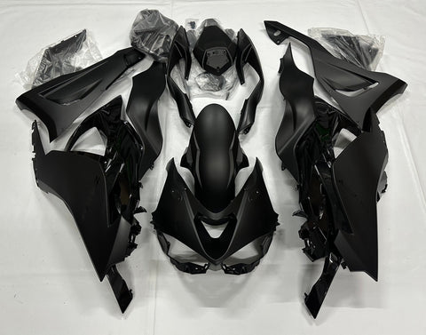 Kawasaki ZX6R Fairings (2024-2025) All Matte Black at KingsMotorcycleFairings.com
