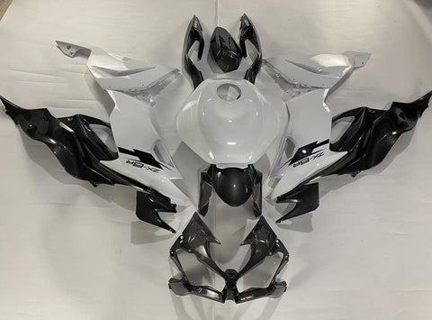 Kawasaki ZX6R 636 Fairings (2019-2023) White, Faux Carbon Fiber, Black at KingsMotorcycleFairings.com