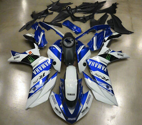 Yamaha R25 Fairings (2015-2018) White, Blue at KingsMotorcycleFairings.com