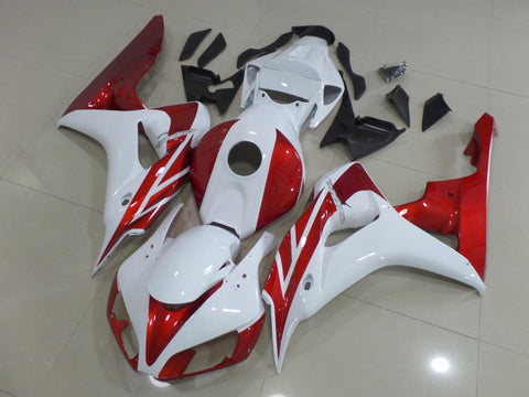 Honda CBR1000RR (2006-2007) White & Red Fairings
