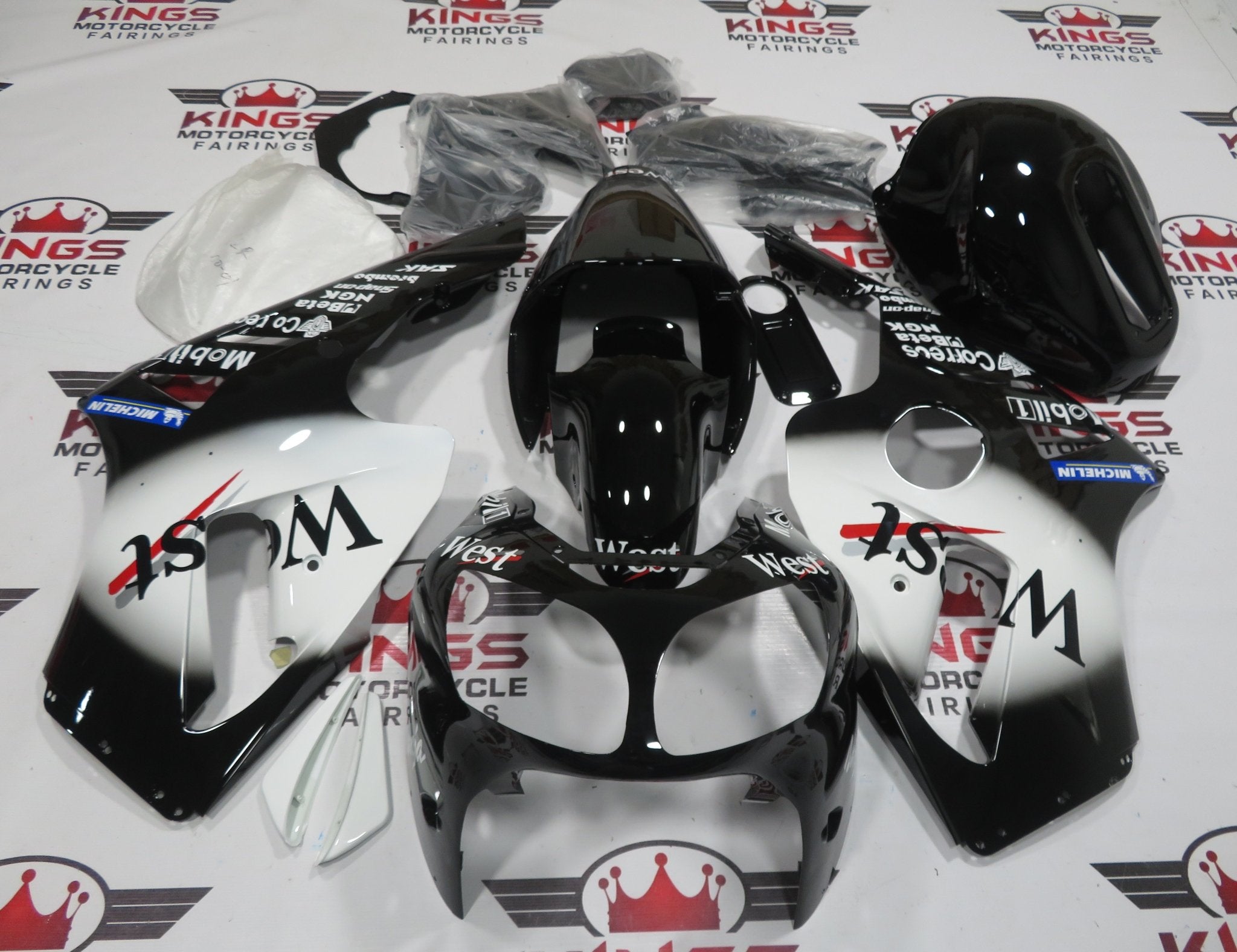 Kawasaki Ninja ZX12R Fairings (2000-2001) White, Black West