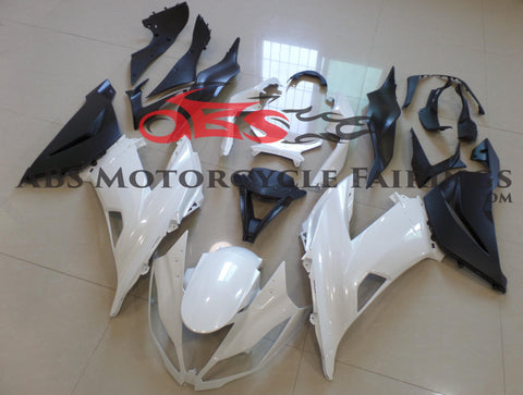Kawasaki ZX6R Fairings (2013-2018) White, Matte Black at KingsMotorcycleFairings.com