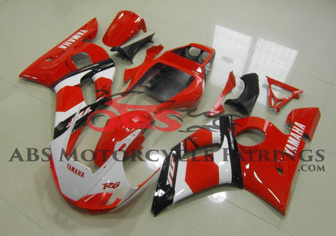 Yamaha YZF-R6 (1998-2002) White, Red & Black Deltabox Fairings