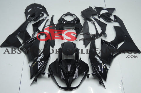 Black Fairing Kit for a 2009, 2010, 2011 & 2012 Kawasaki Ninja ZX-6R 636 motorcycle.  Bike Model: Kawasaki Ninja ZX-6R 636 Year: 2009-2012 Mold Type: OEM-Grade Injection Molding Perfect 100% OEM Fitment Pre-Drilled Bolt Holes for Easy Installation 7-Step Professional Paint Application Free Lower Fairing Heat Shield Included Interested in Customizations or alternative Paint Colors? Please contact our Support Team!