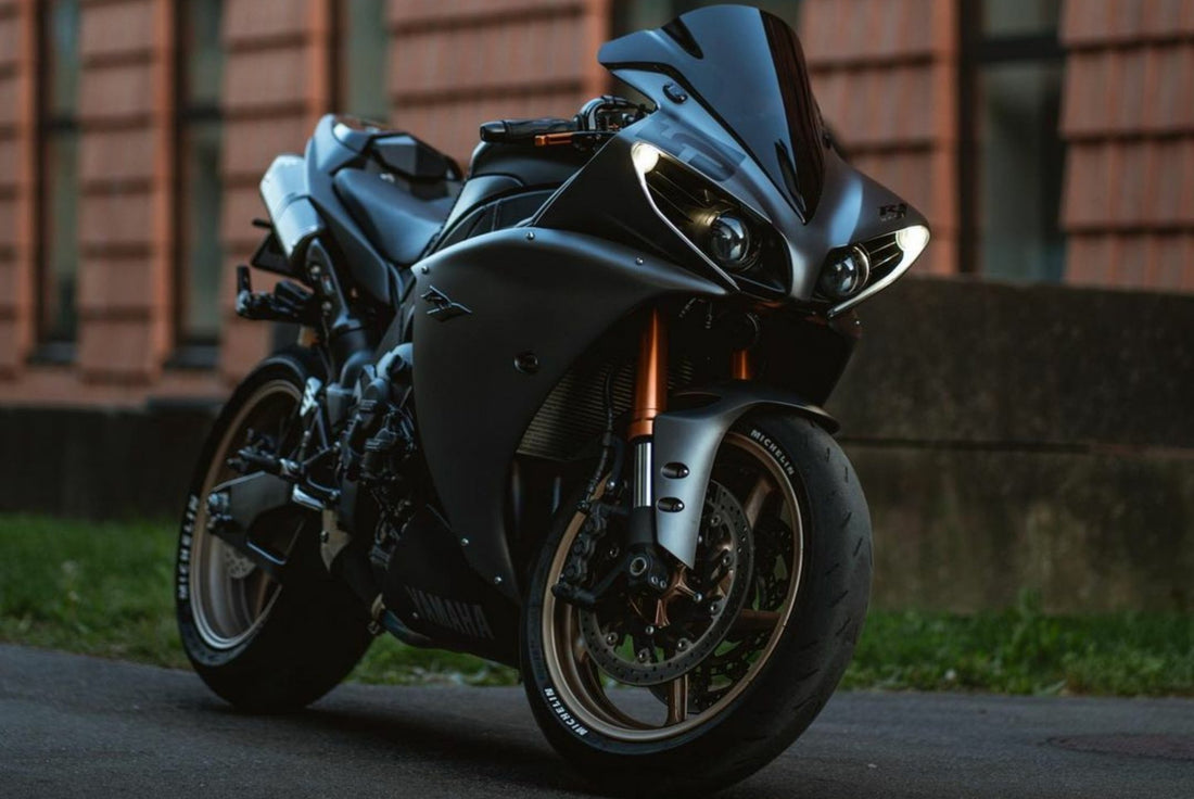 Visit KingsMotorcycleFairings.com for the largest selection of quality Motorcycle Fairing Kits, Helmets, Boots, Goggles, Backpacks & Accessories!