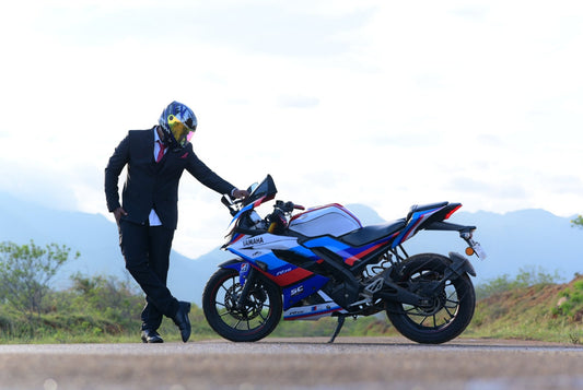 Visit KingsMotorcycleFairings.com for the largest selection of quality Motorcycle Fairing Kits, Helmets, Boots, Goggles, Backpacks & Accessories!