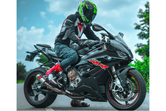 Visit KingsMotorcycleFairings.com for the largest selection of quality Motorcycle Fairing Kits, Helmets, Boots, Goggles, Backpacks, & Accessories!