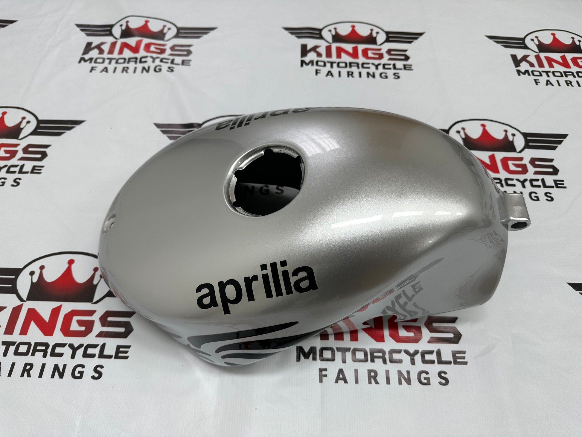 Aprilia RS125 Tank Cover Fairing (2000-2005) Red, Black, Silver at KingsMotorcycleFairings.com