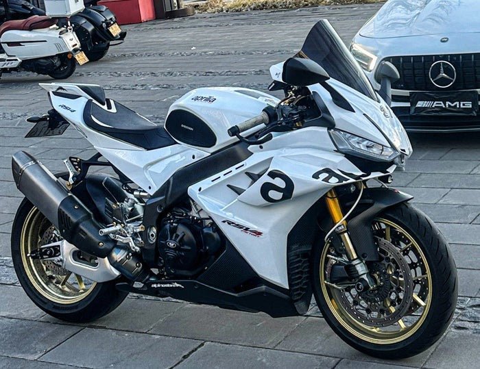 Aprilia RSV4 1100 Fairing kit (2021-2024) Gloss White, Black by KingsMotorcycleFairings.com