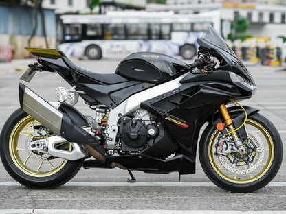 Aprilia RSV4 1100 Fairings (2021-2024) Black by KingsMotorcycleFairings.com