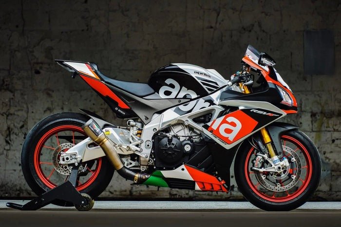 Aprilia RSV4 Fairings (2016-2020) Matte Black, Silver, Red, Green at KingsMotorcycleFairings.com