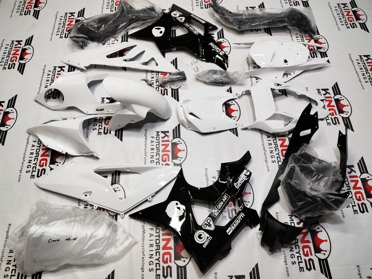 BMW S1000RR Fairings (2009-2014) White, Black, Alien from KingsMotorcycleFairings.com