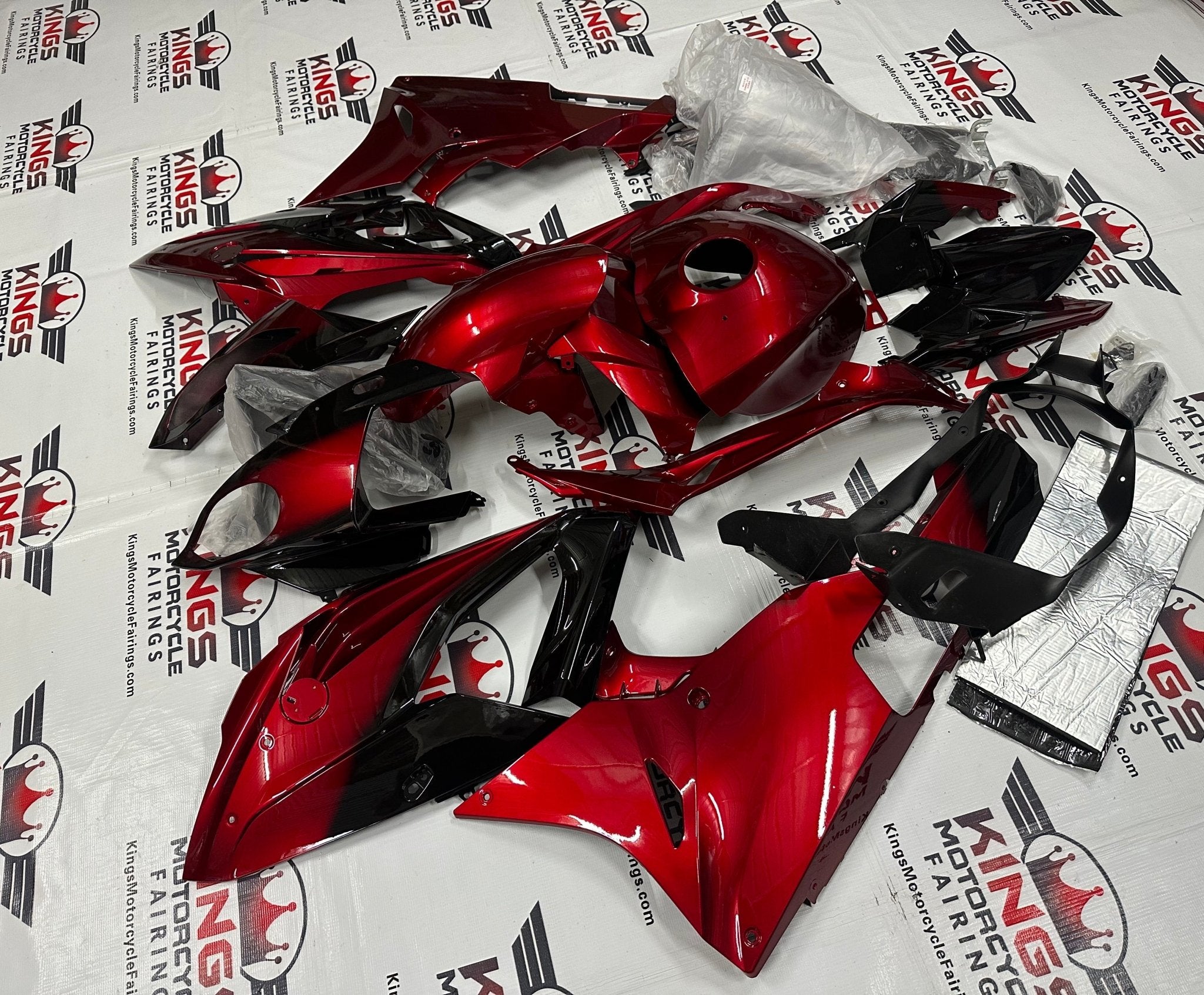 Fairings | BMW S1000RR (2015-2016) Candy Red, Black | Kings