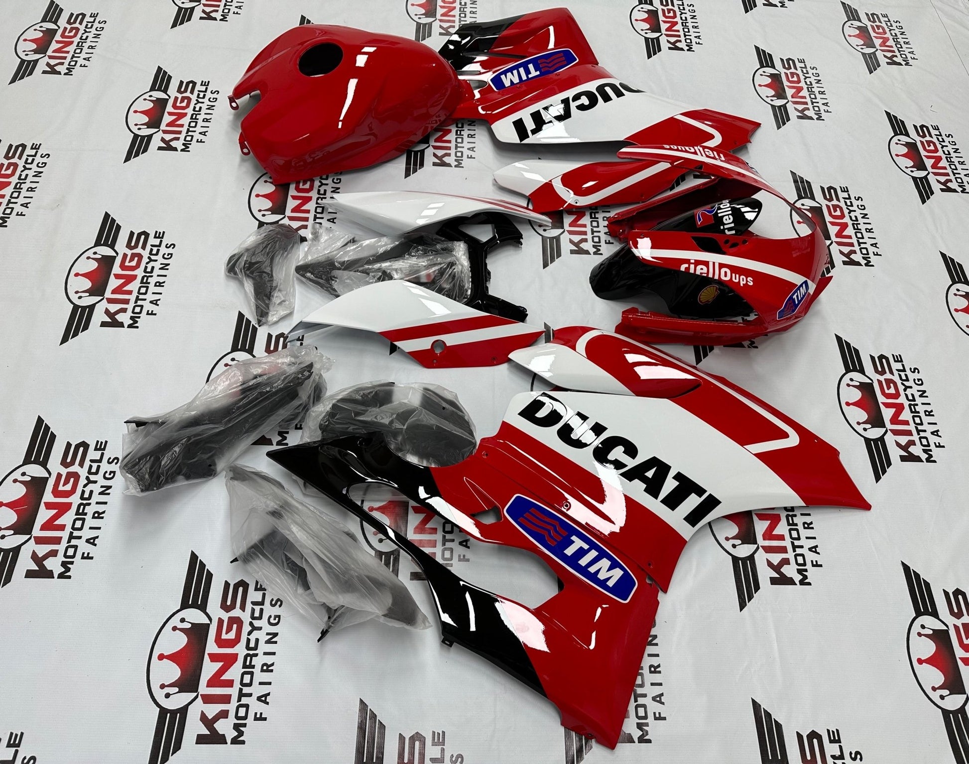 Ducati 899 Fairings (2011-2014) Red, White, Black, Blue from KingsMotorcycleFairings.com
