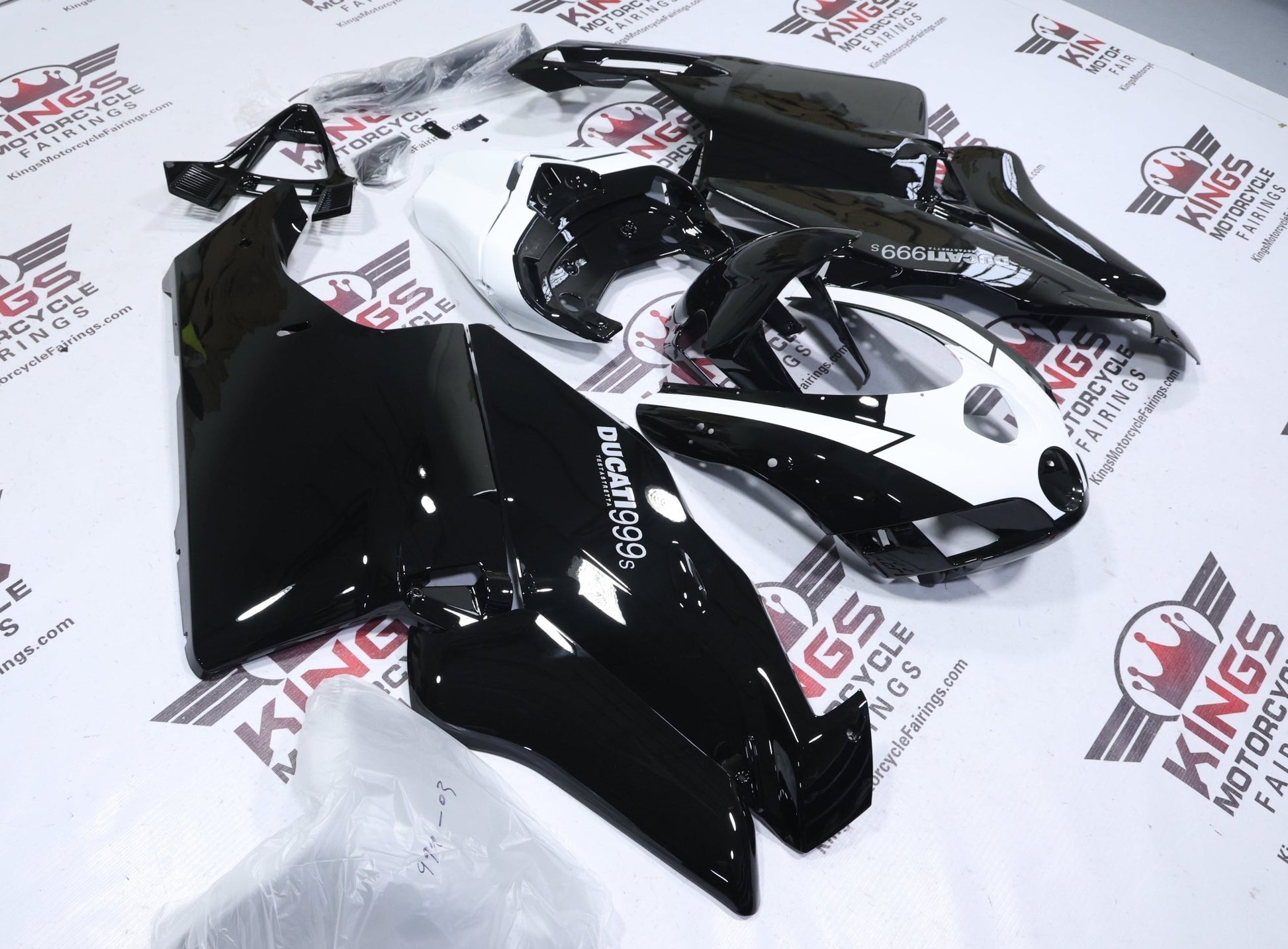 Ducati 999s Fairings (2005-2006) Black Gloss, White at KingsMotorcycleFairings.com
