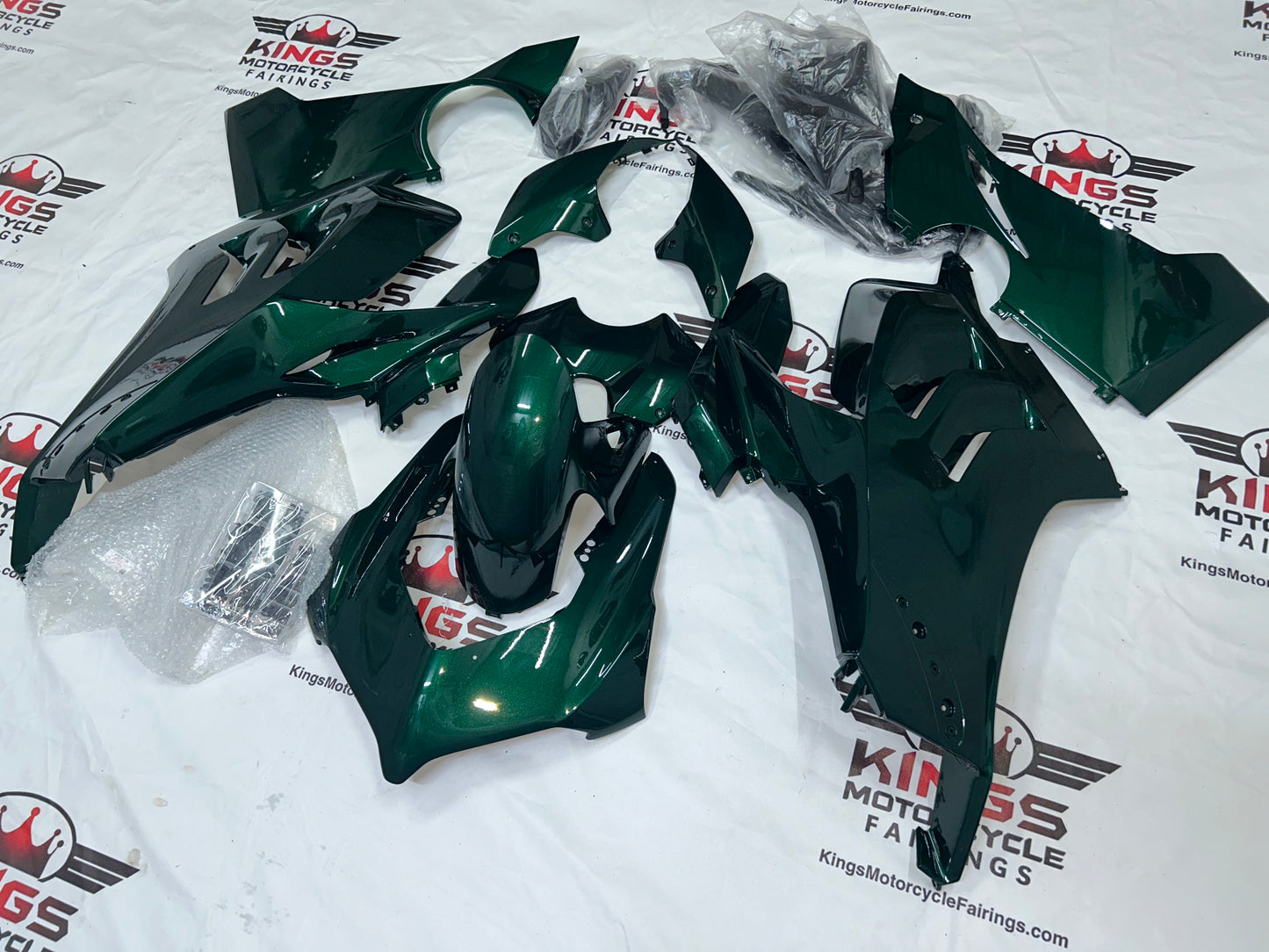 Ducati Panigale V4S Fairings (2020-2021) Green Candy from KingsMotorcycleFairings.com