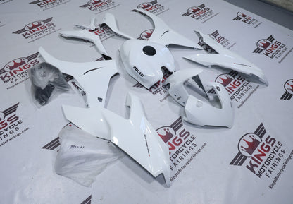 Ducati Supersport 939 Fairings (2017-2021) All White from KingsMotorcycleFairings.com