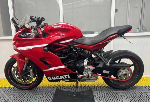 Ducati Supersport 939 Fairings (2017-2021) Red, White Stripe