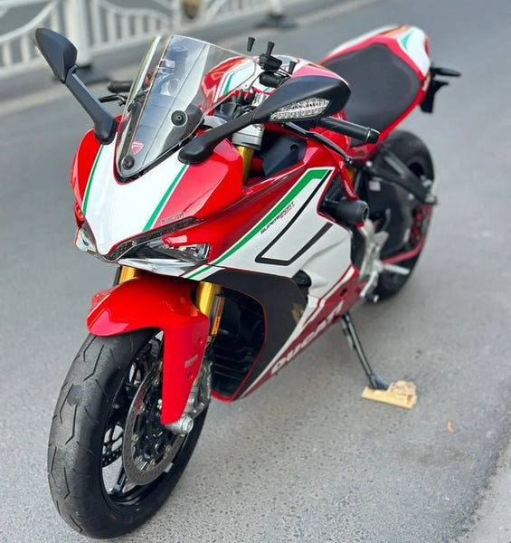 Ducati Supersport 939S Fairings (2017-2021) Red, White, Green Stripe from KingsMotorcycleFairings.com