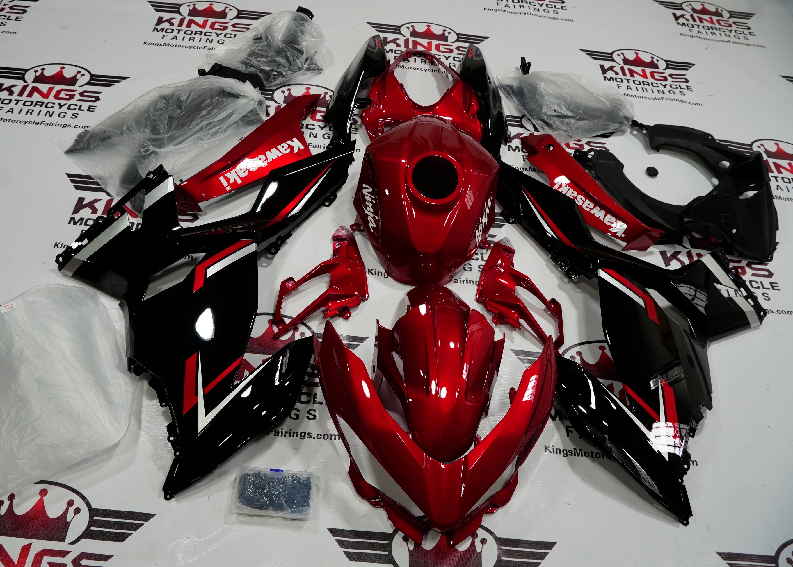 Fairings | Kawasaki Ninja 400 (2018-2023) Black, Candy Red