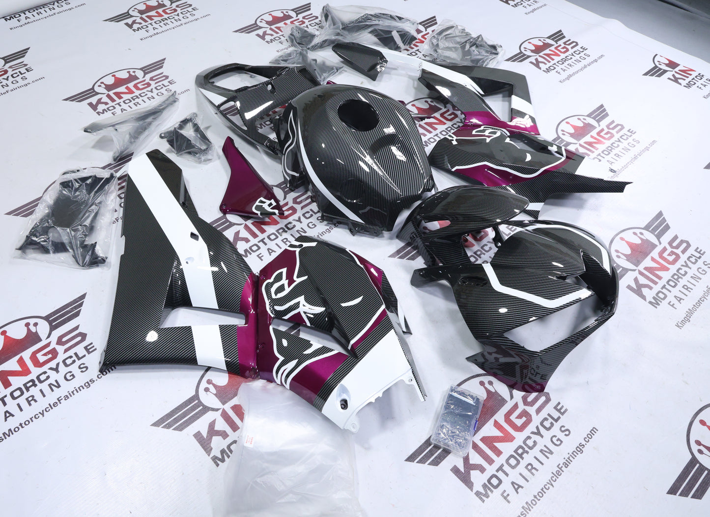 Fairings for Honda CBR600RR (2024-2025) Faux Carbon Fiber, Fuchsia Purple, Bull from KingsMotorcycleFairings.com