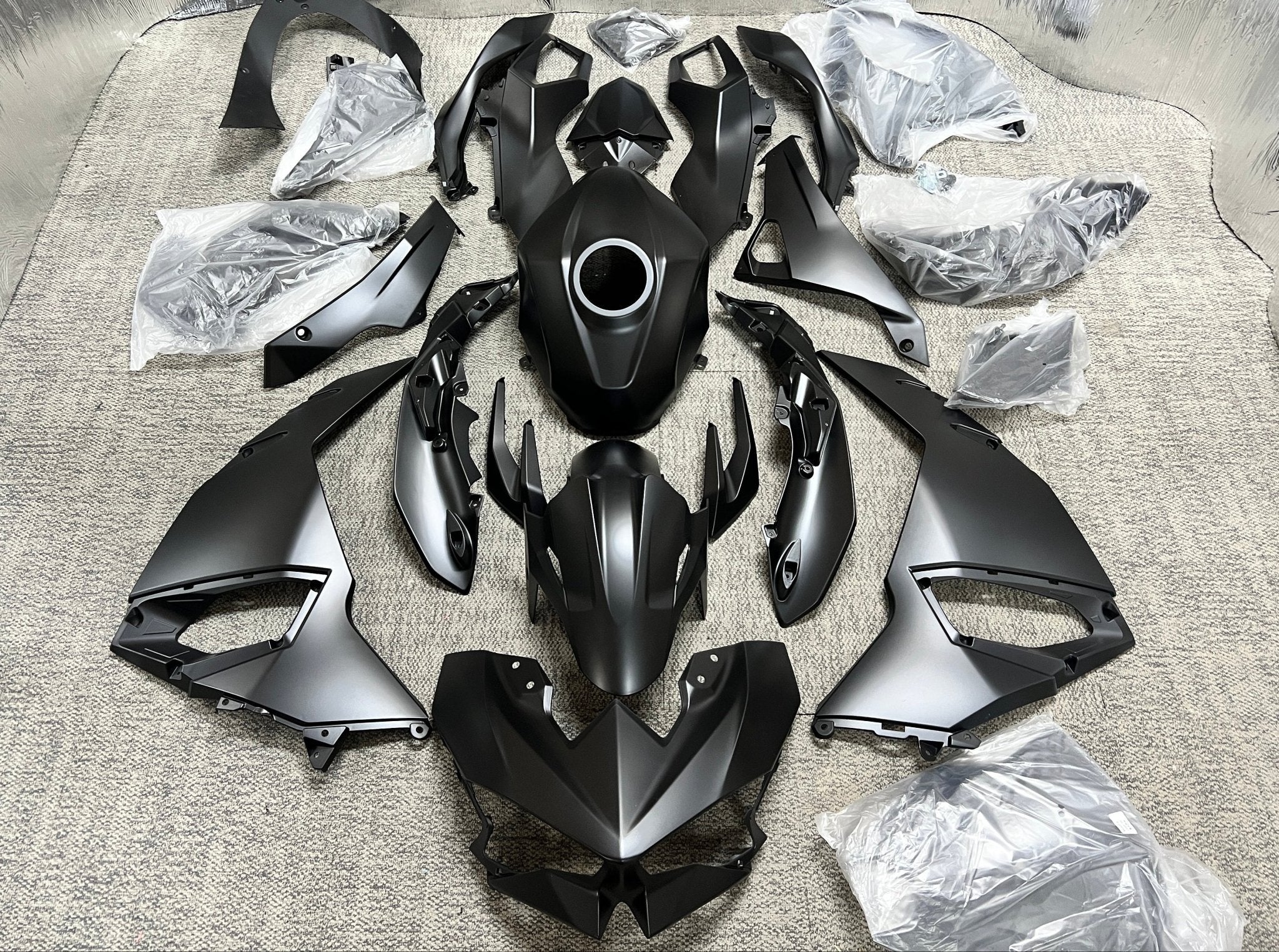 Fairings for Kawasaki Ninja 500 (2024-2025) Flat Black from KingsMotorcycleFairings.com