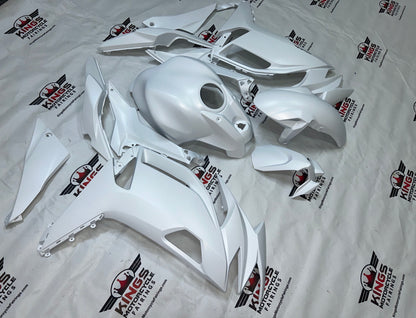 Fairings for Kawasaki Ninja 650 (2020-2025) White Metallic from KingsMotorcycleFairings.com