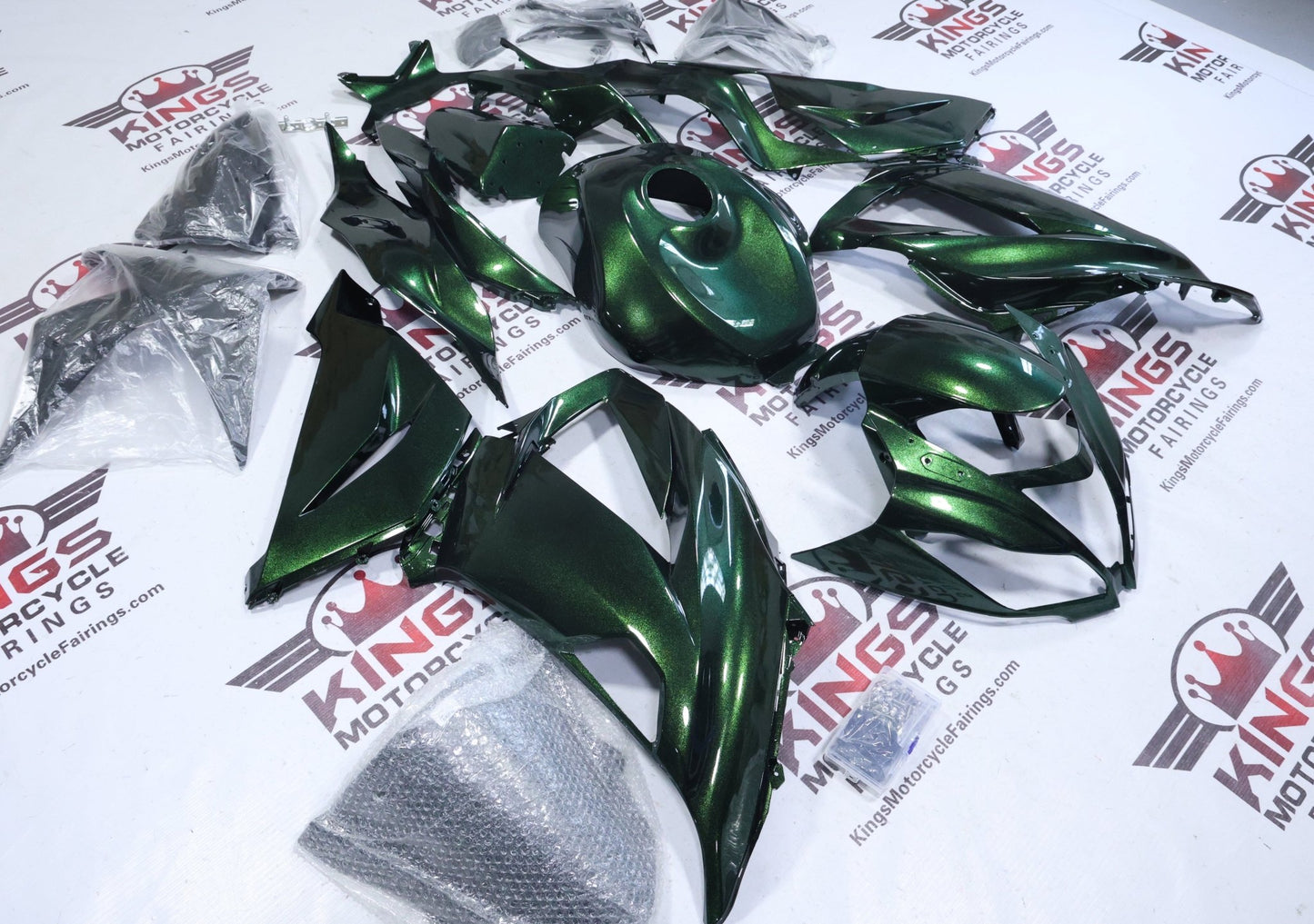 Fairings for Kawasaki Ninja ZX6R (2013-2018) Metallic Green, Black Chameleon at KingsMotorcycleFairings.com
