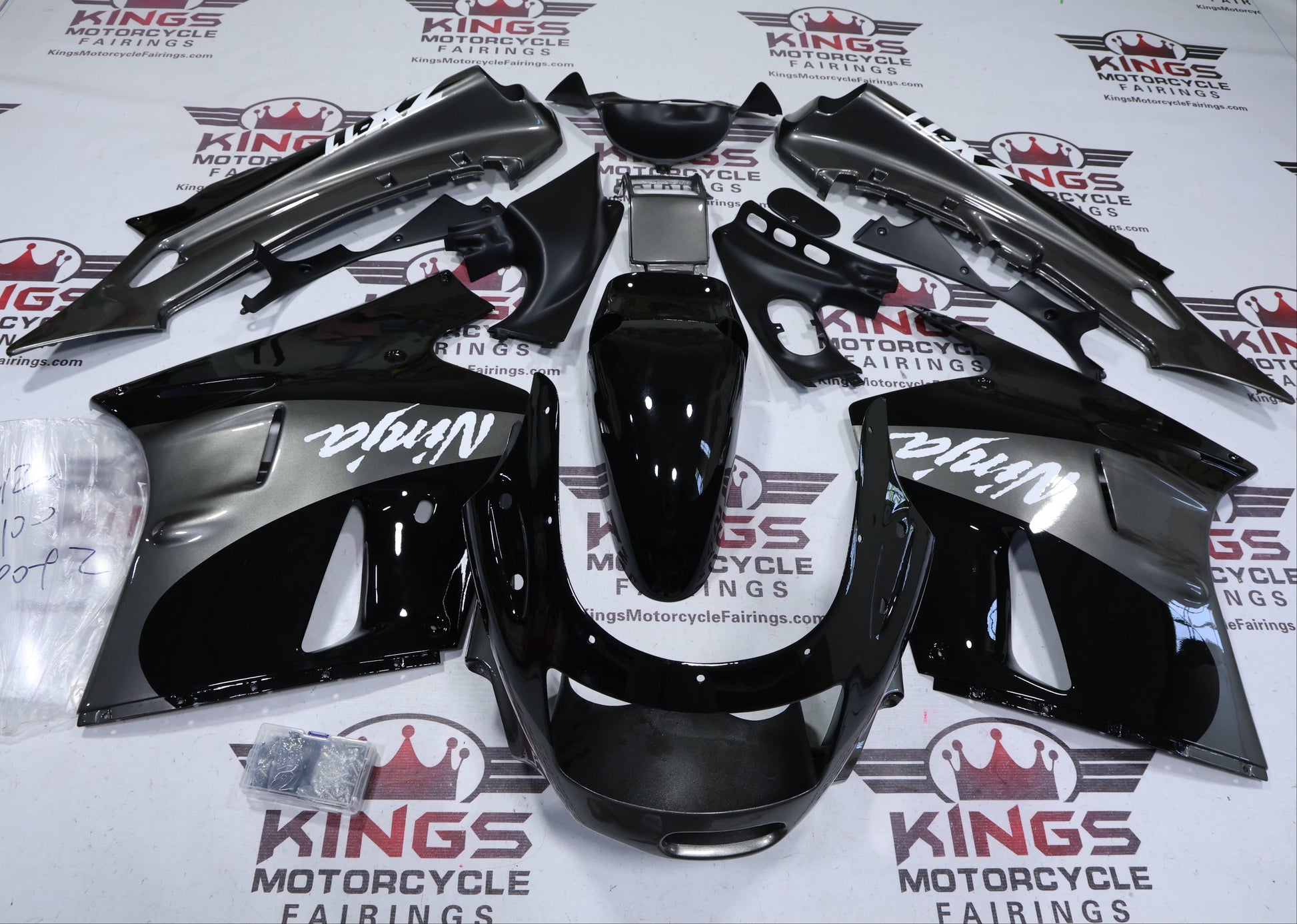 Fairings for Kawasaki ZX-11 / ZZR1100 C Model (1990-1992) Black, Gray, White from KingsMotorcycleFairings.com