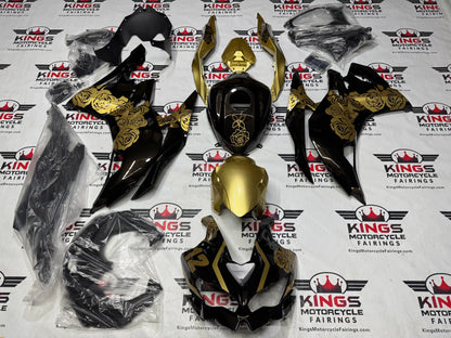 Fairings for Kawasaki ZX4RR (2019-2025) Faux Carbon Fiber, Gold Roses at KingsMotorcycleFairings.com