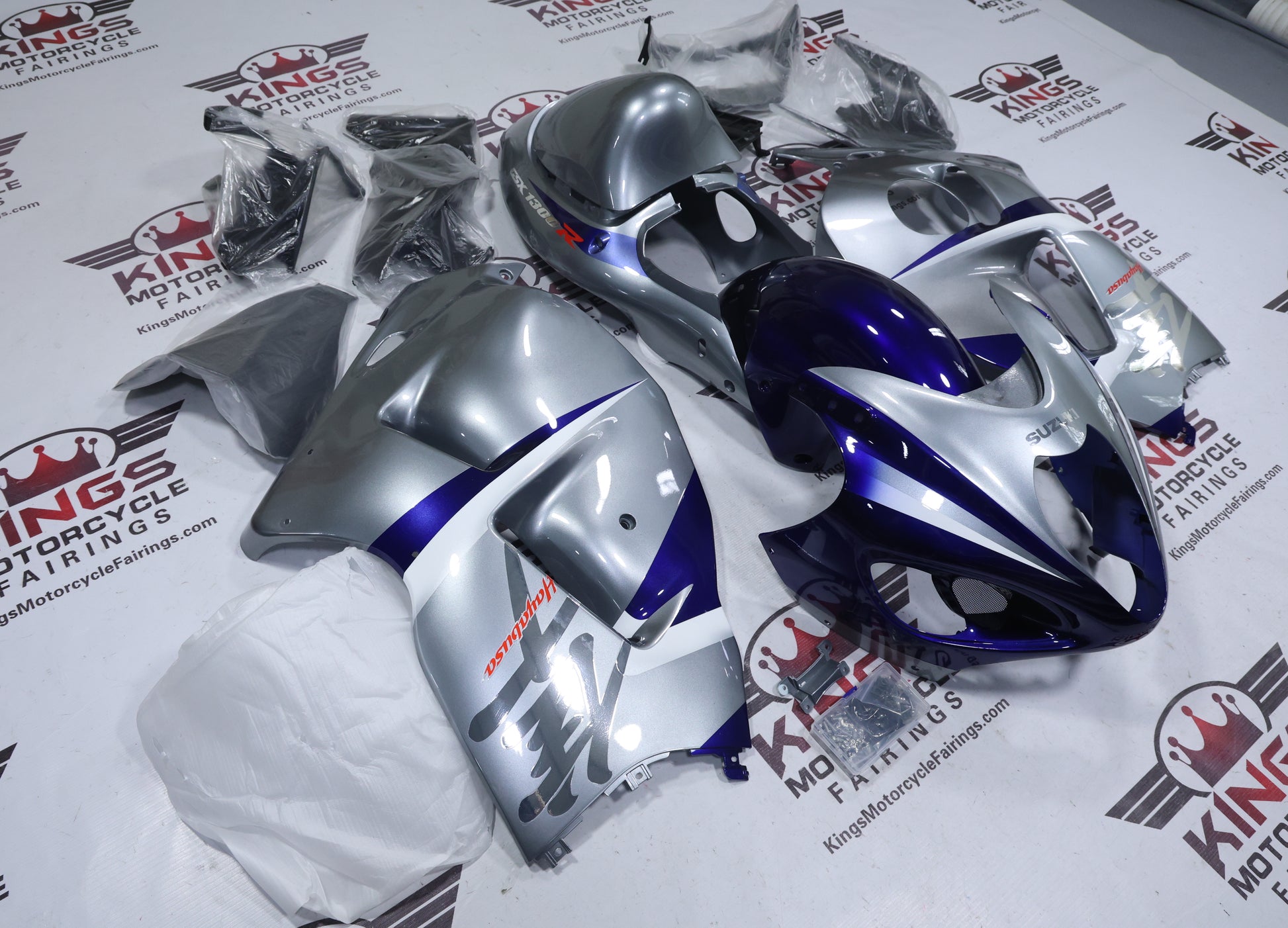 Fairings for Suzuki Hayabusa (1999-2007) Silver, Blue, Chrome at KingsMotorcycleFairings.com