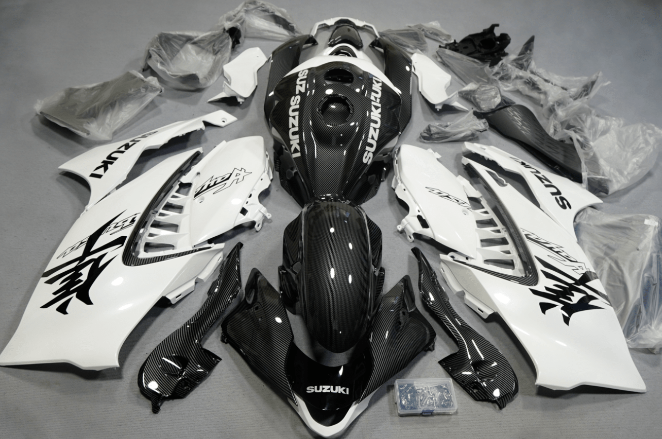 Fairings for Suzuki Hayabusa (2021-2025) White, Faux Carbon Fiber at KingsMotorcycleFairings.com