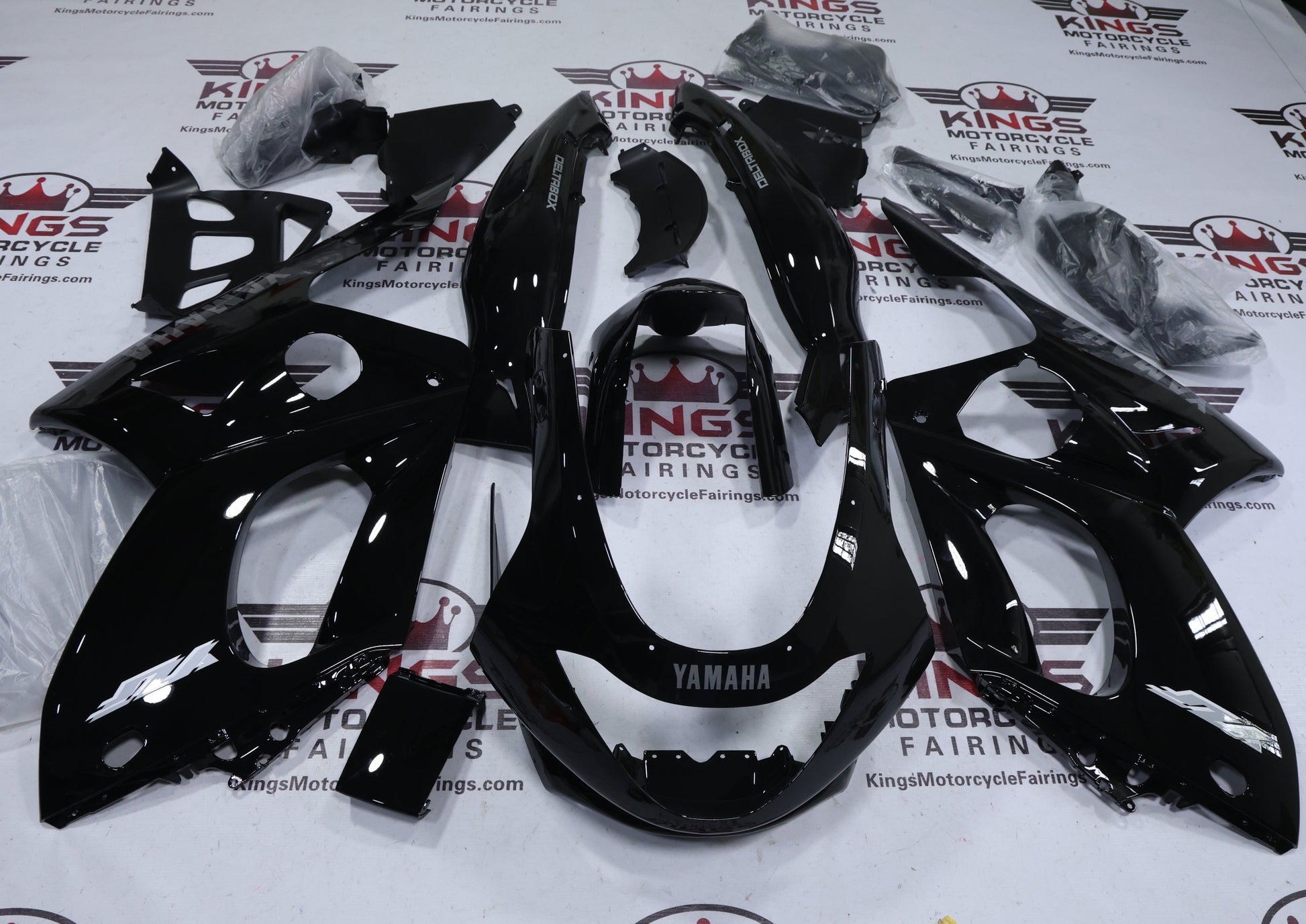 Fairings for Yamaha YZF600R (1998-2007) Black, Silver from KingsMotorcycleFairings.com