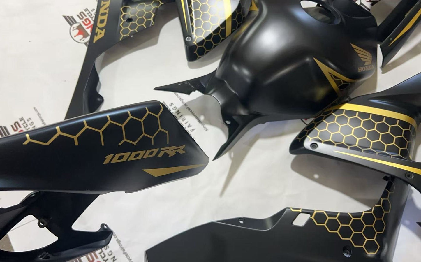 Fairings for Honda CBR1000RR Fairings (2006-2007) Matte Black, Gold Honeycomb from KingsMotorcycleFairings.com