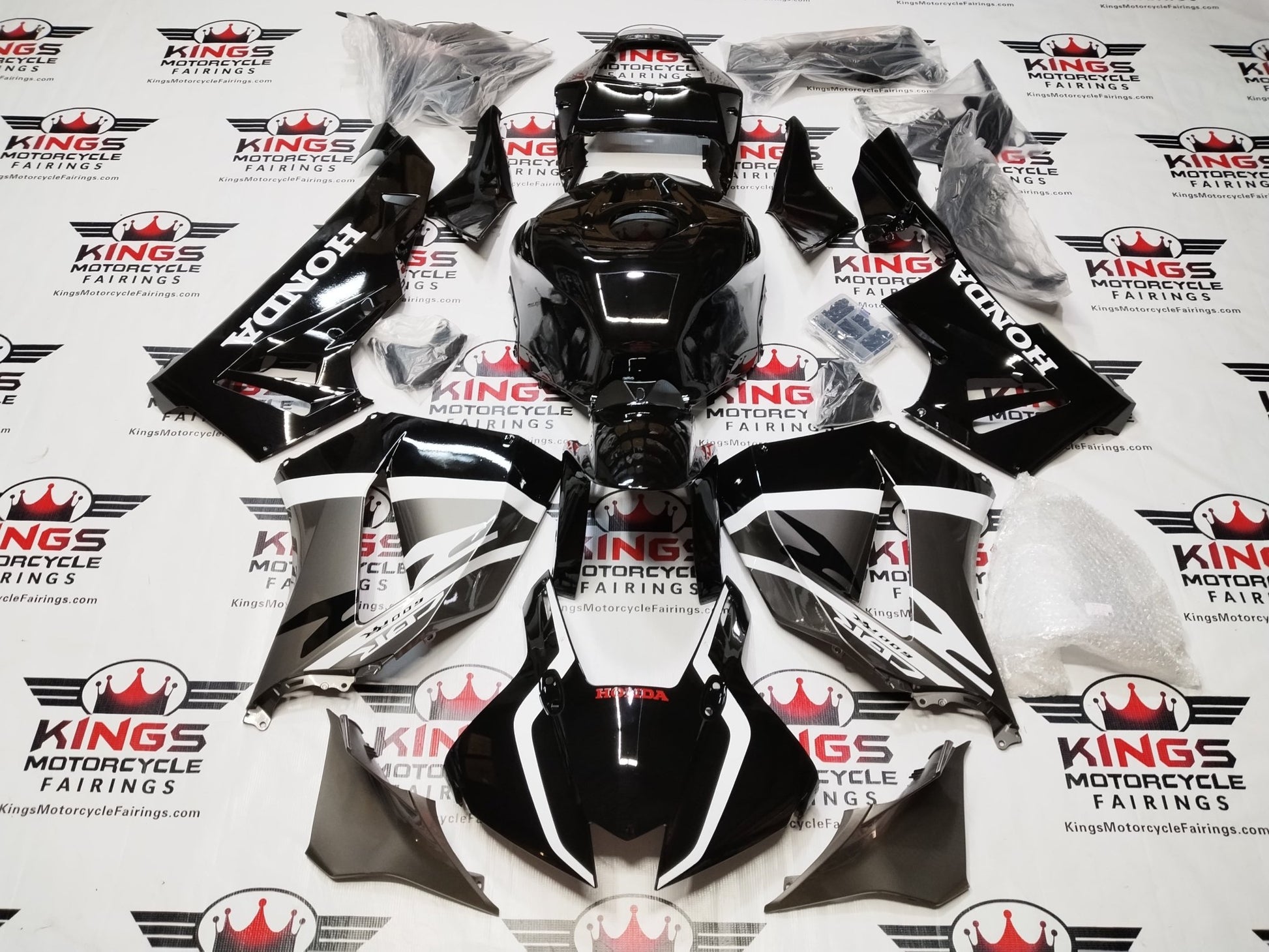 Fairings for Honda CBR600RR (2026) Black, Gray, White, Stripe at KingsMotorcycleFairings.com