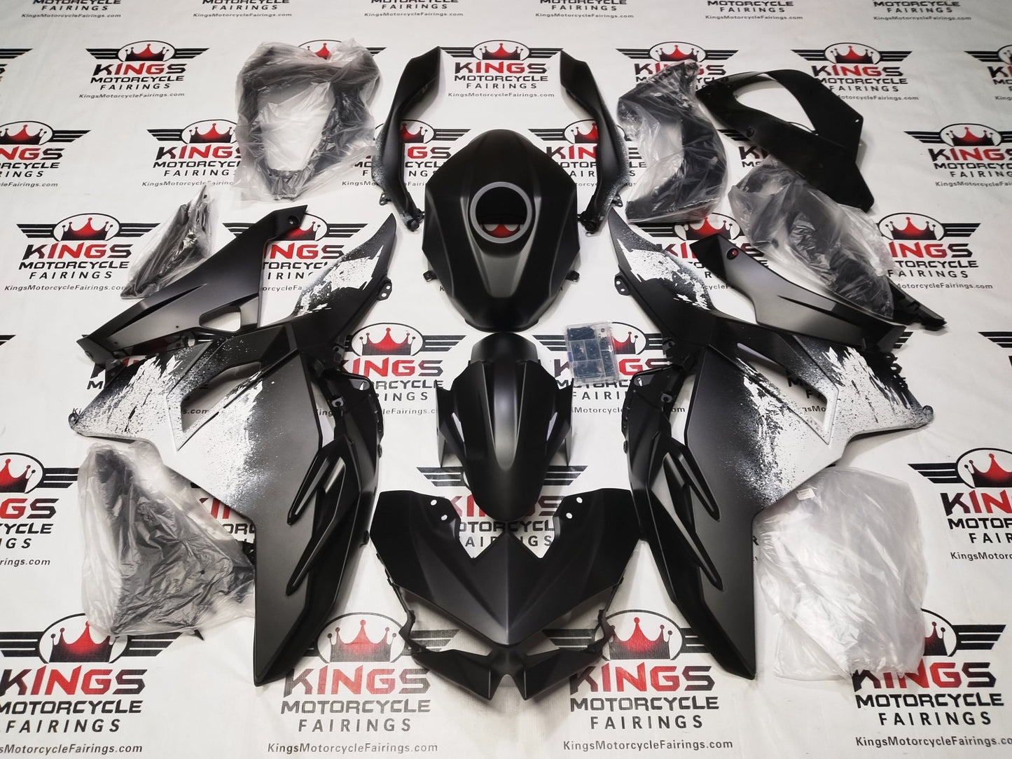 Fairings for Kawasaki Ninja 500 (2024-2025) Matte Black, White Spray at KingsMotorcycleFairings.com