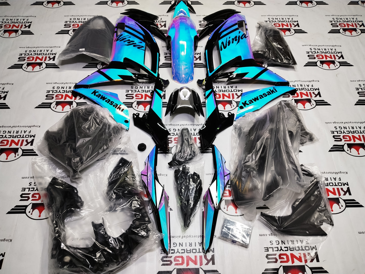Fairings for Kawasaki Ninja 650 (2020-2025) Chrome Chameleon, Blue, Pink from KingsMotorcycleFairings.com