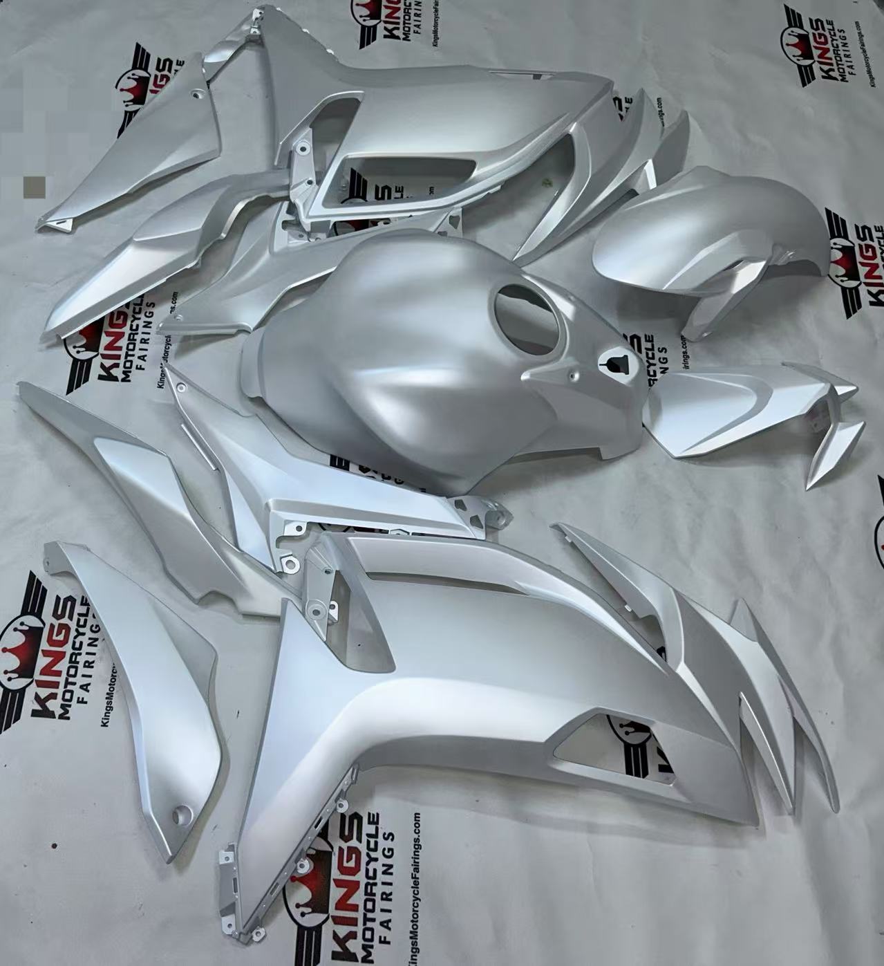 Fairings for Kawasaki Ninja 650 (2020-2025) Matte Silver from KingsMotorcycleFairings.com