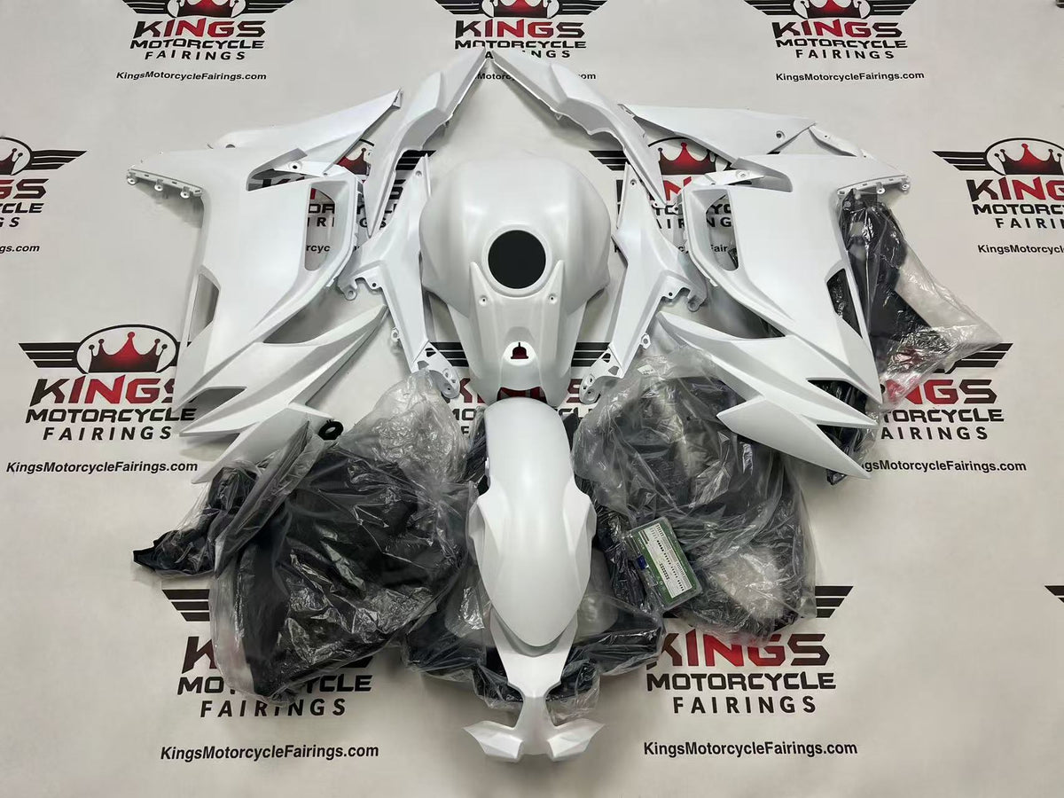 Fairings for Kawasaki Ninja 650 (2020-2025) White Pearl at KingsMotorcycleFairings.com