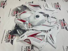 Fairings for Kawasaki Ninja ZX6R 636 (2013-2018) White, Red, Black from KingsMotorcycleFairings.com