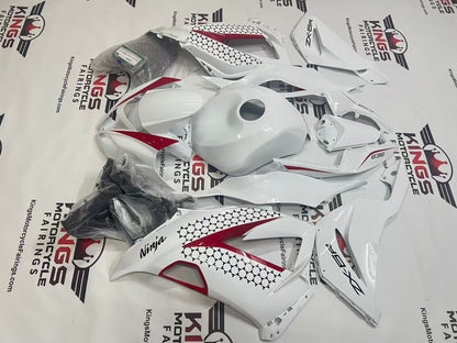 Fairings for Kawasaki Ninja ZX6R 636 (2013-2018) White, Red, Black from KingsMotorcycleFairings.com