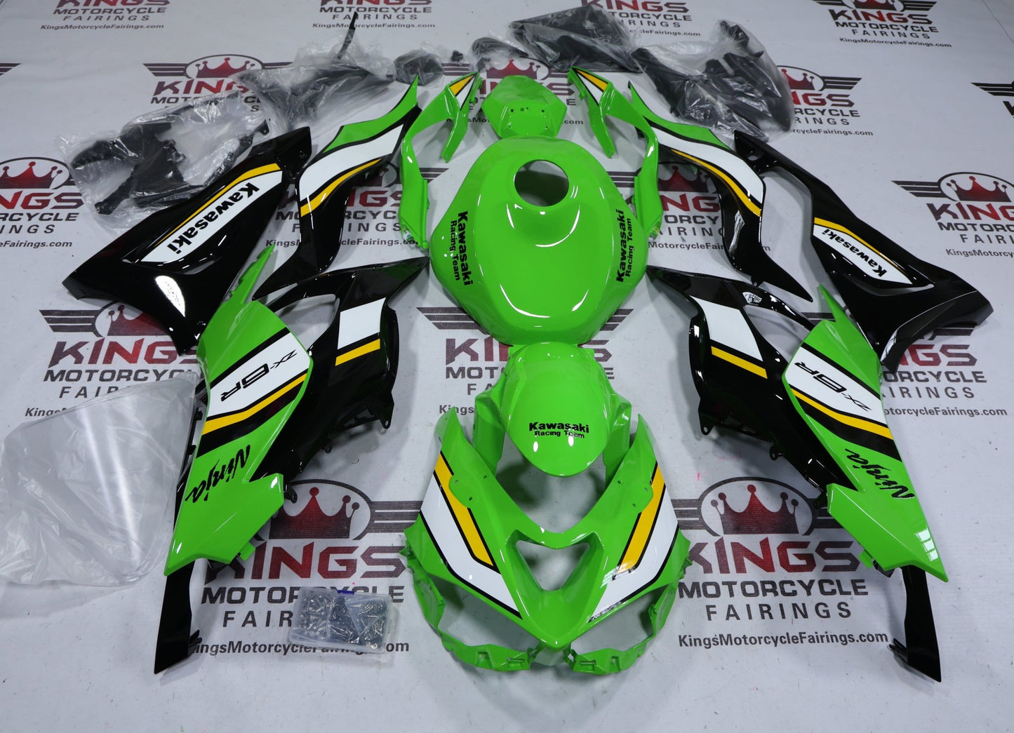 Fairings for Kawasaki Ninja ZX6R 636 (2024-2025) Green, White, Black, Yellow KRT at KingsMotorcycleFairings.com