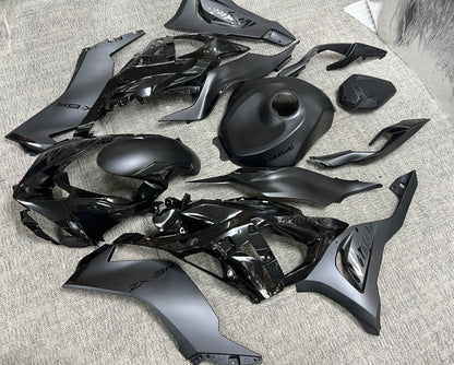 Fairings for Kawasaki ZX6R 636 (2024-2025) All Black at KingsMotorcycleFairings.com