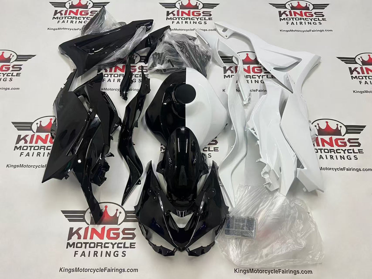 Fairings for Kawasaki ZX6R 636 (2024-2025) Half Black, White Split at KingsMotorcycleFairings.com