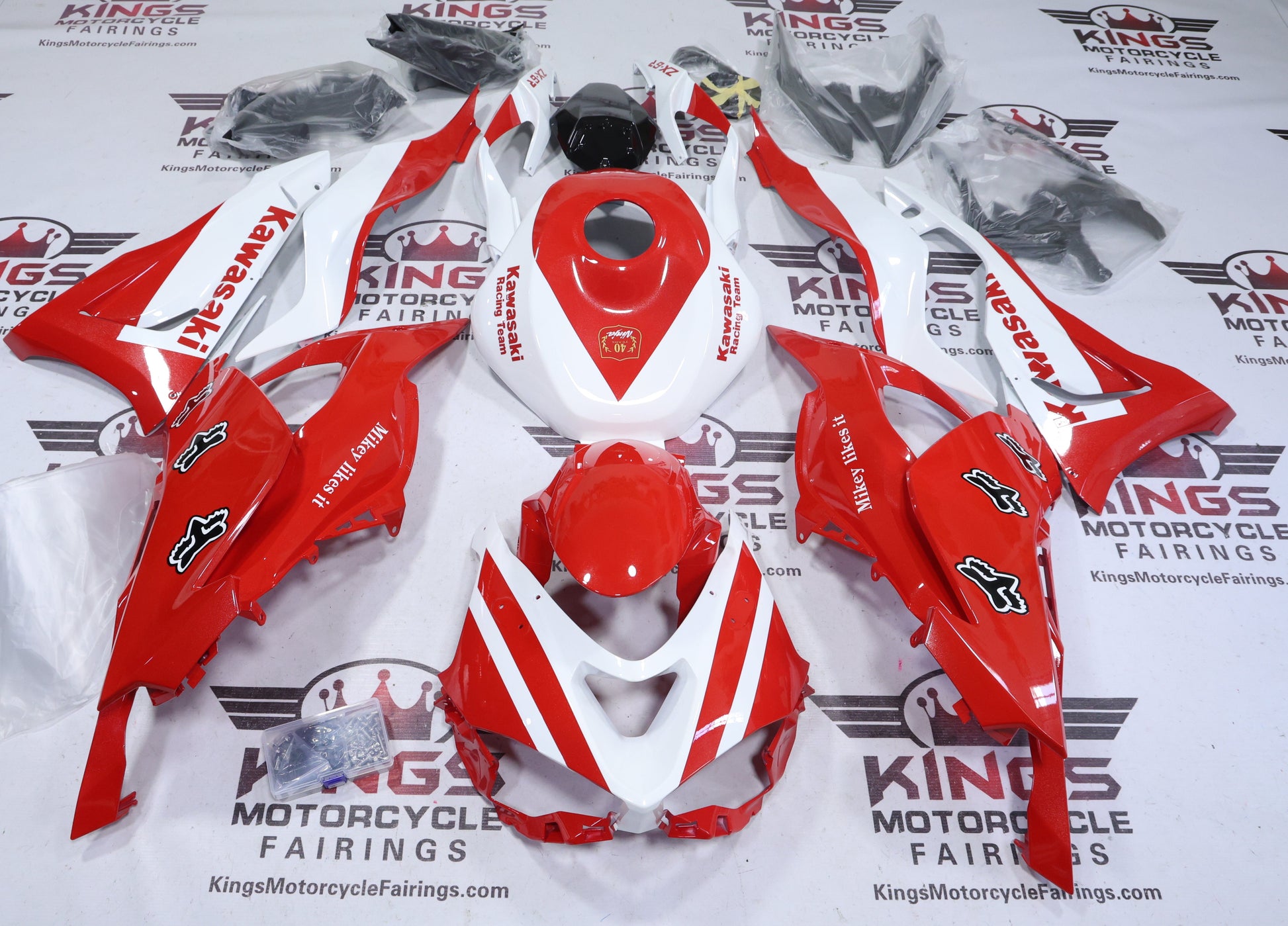 Fairings for Kawasaki ZX6R 636 (2024-2025) Red, White Fox at KingsMotorcycleFairings.com