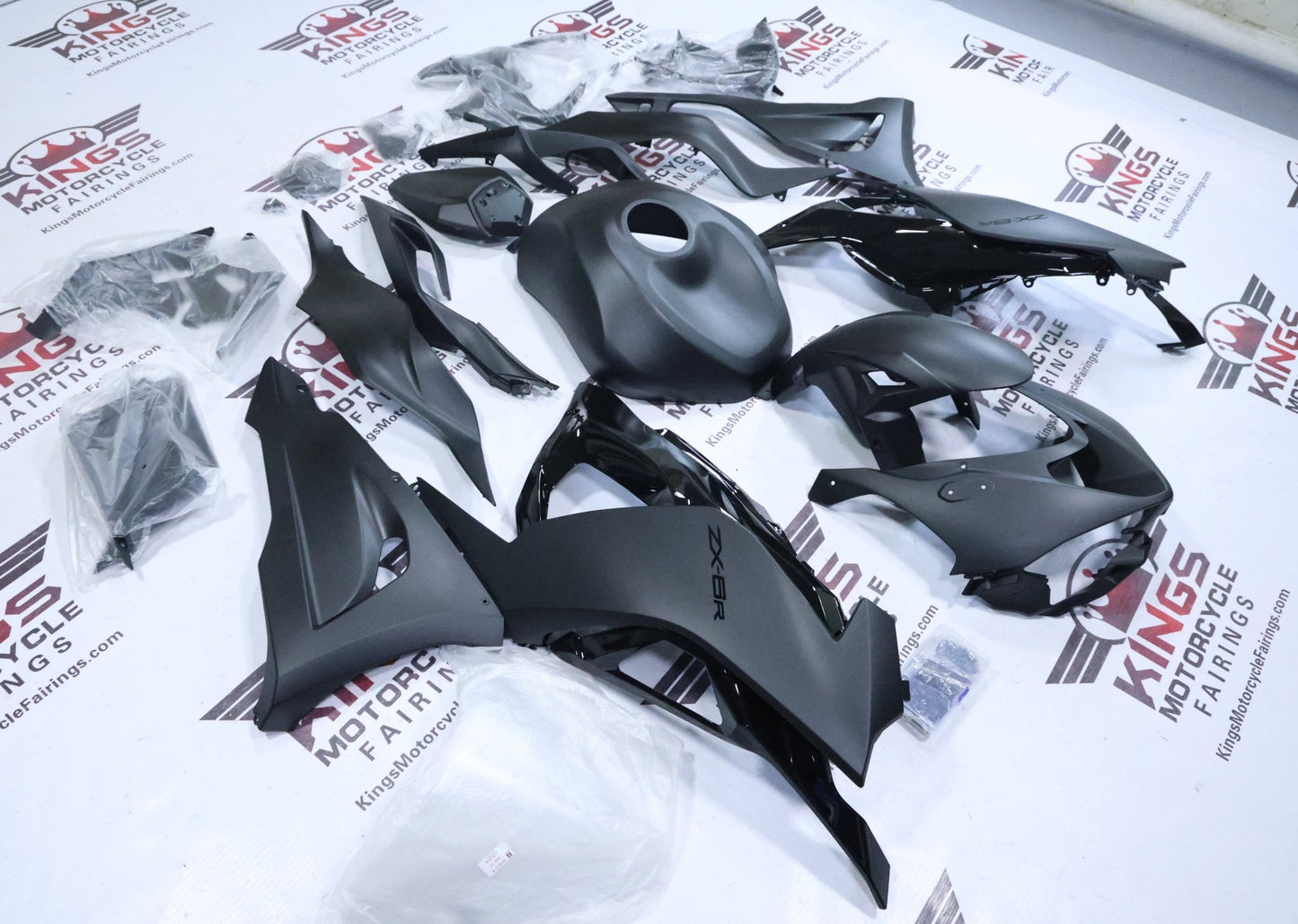 Fairings for Kawasaki ZX6R (2024-2025) Matte Black, Gloss Black at KingsMotorcycleFairings.com