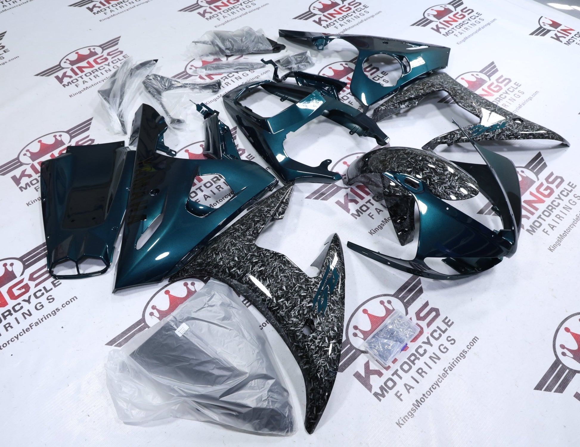 Fairings for Yamaha R6 (2005) Green, Faux Forged Carbon Fiber at KingsMotorcycleFairings.com