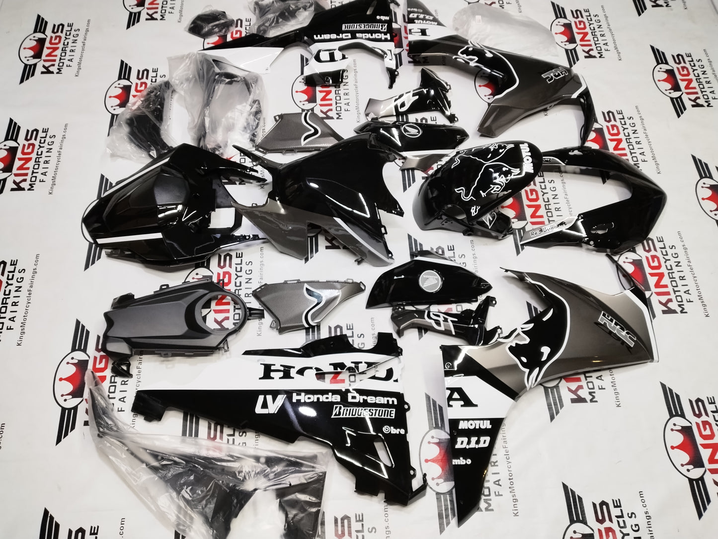 Honda CBR1000RR Fairing Kit (2017-2025) Black, Gray, White, Bull HRC at KingsMotorcycleFairings.com